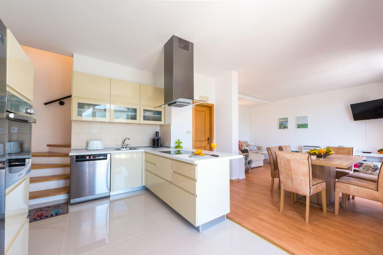 Villa Belvedere Затон Екстериор снимка