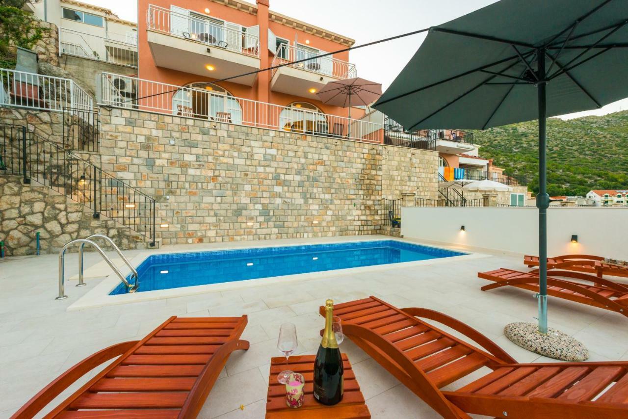 Villa Belvedere Затон Екстериор снимка