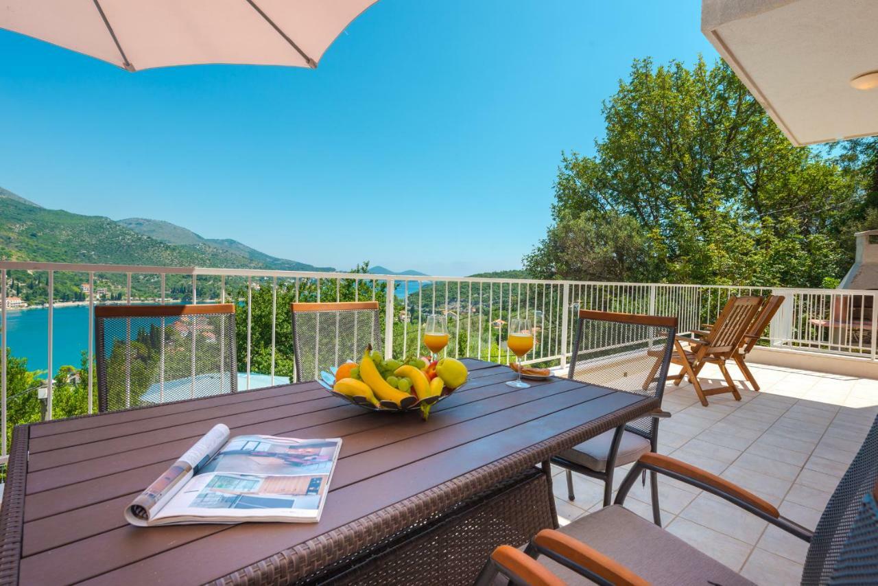 Villa Belvedere Затон Екстериор снимка
