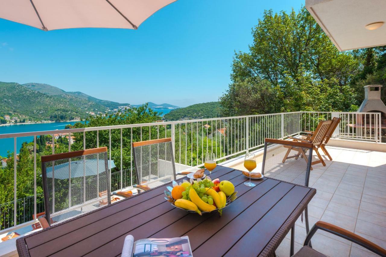 Villa Belvedere Затон Екстериор снимка