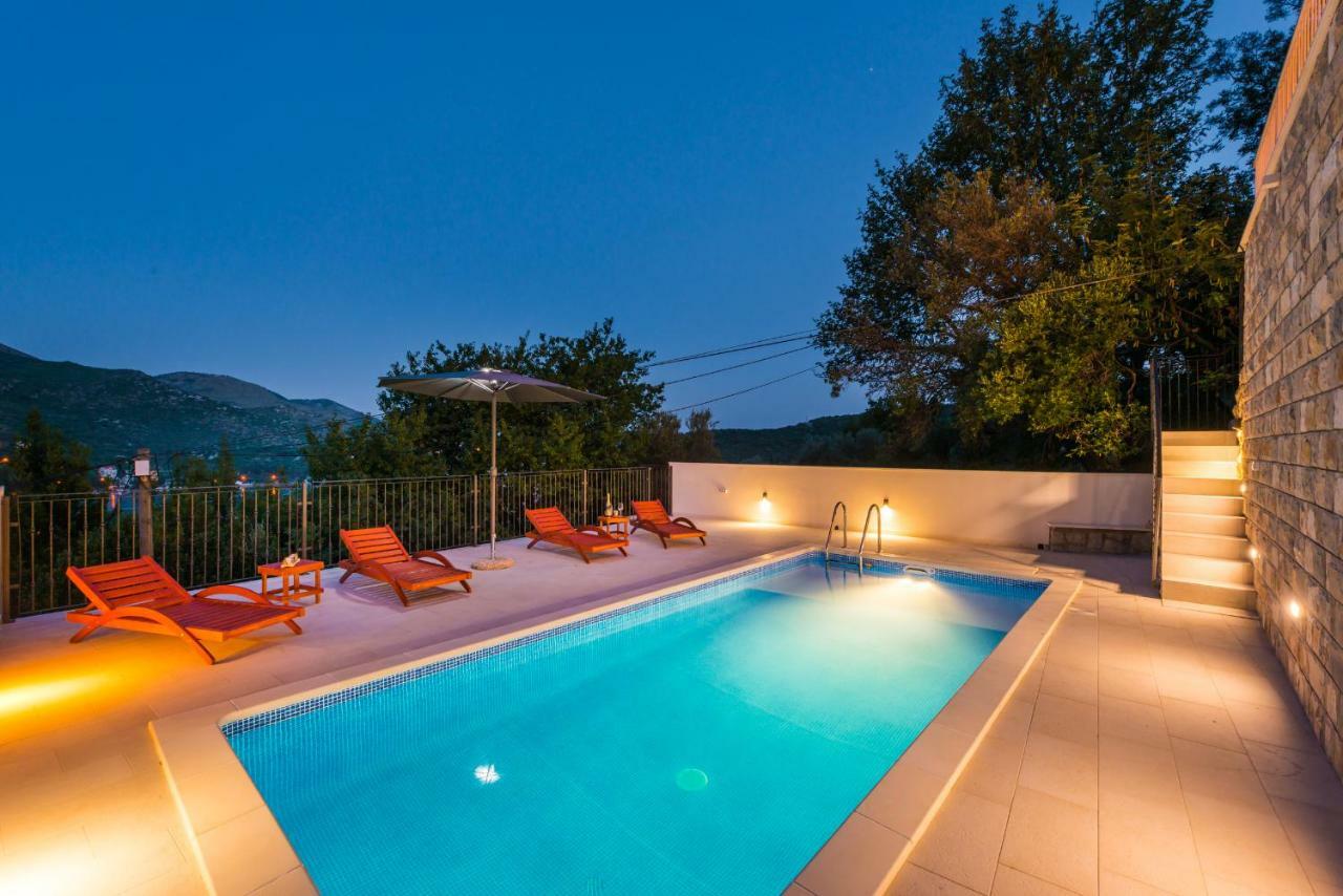 Villa Belvedere Затон Екстериор снимка