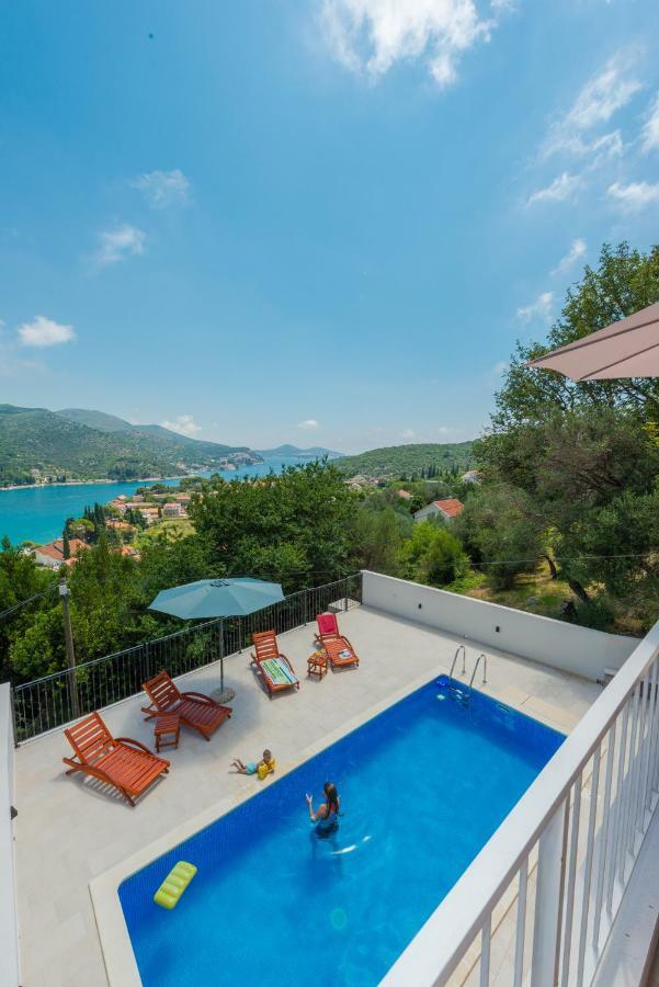 Villa Belvedere Затон Екстериор снимка