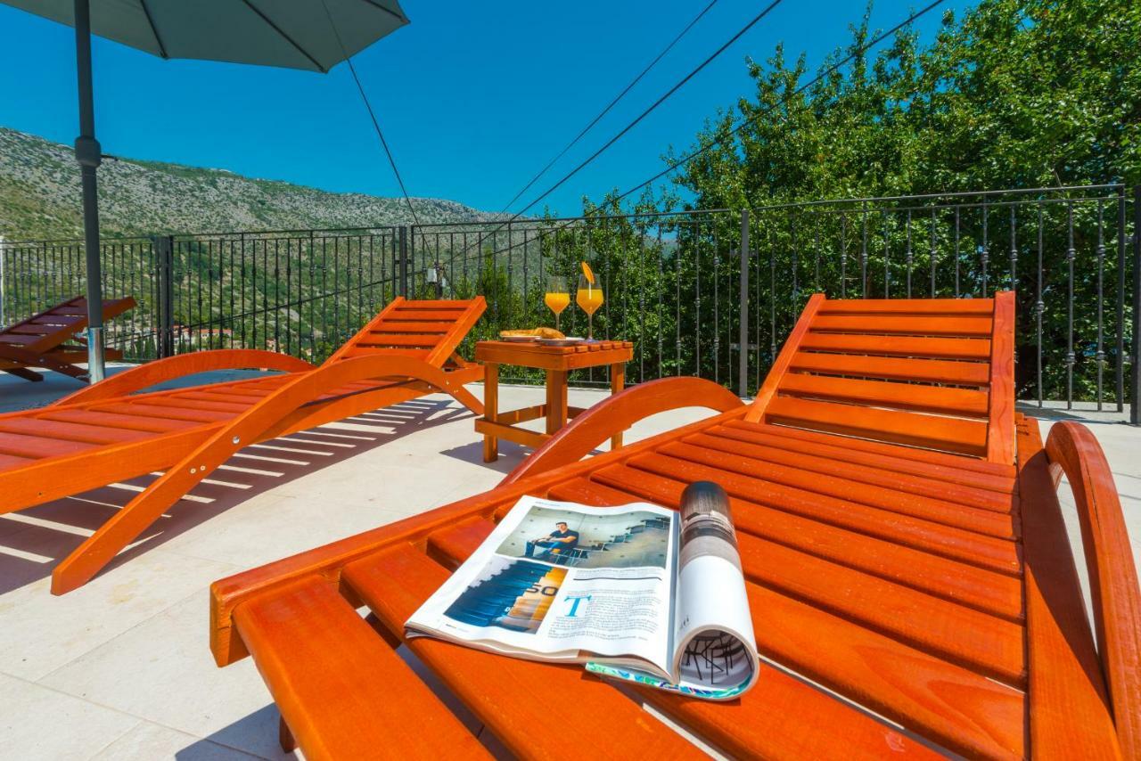 Villa Belvedere Затон Екстериор снимка